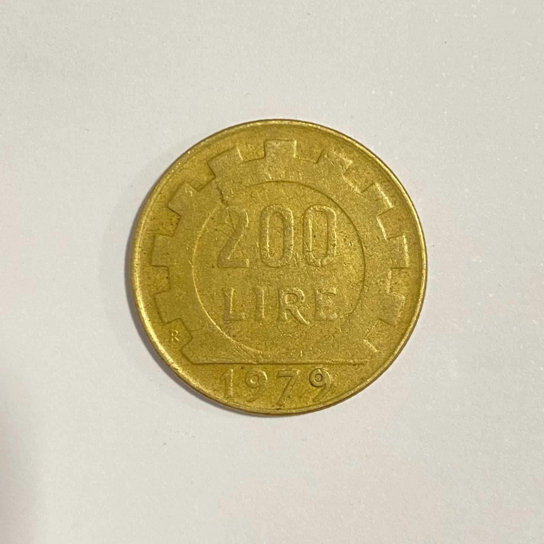 Anverso de 200 Liras, 1979