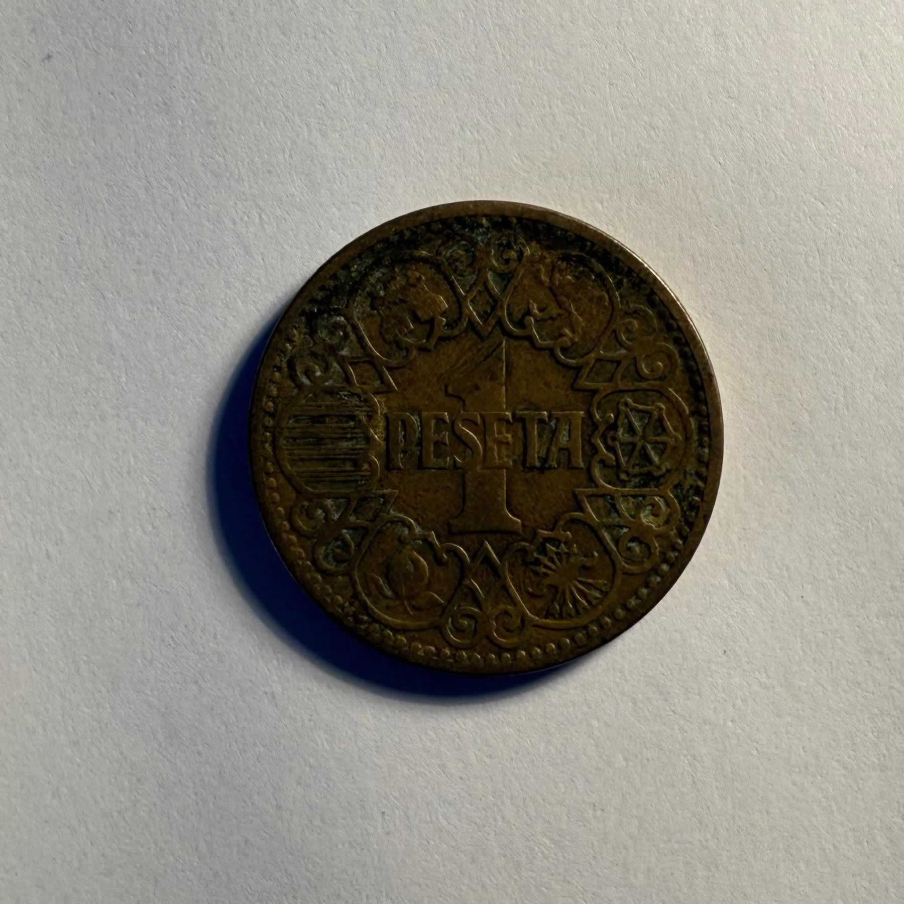 Anverso de 1 Peseta, 1944