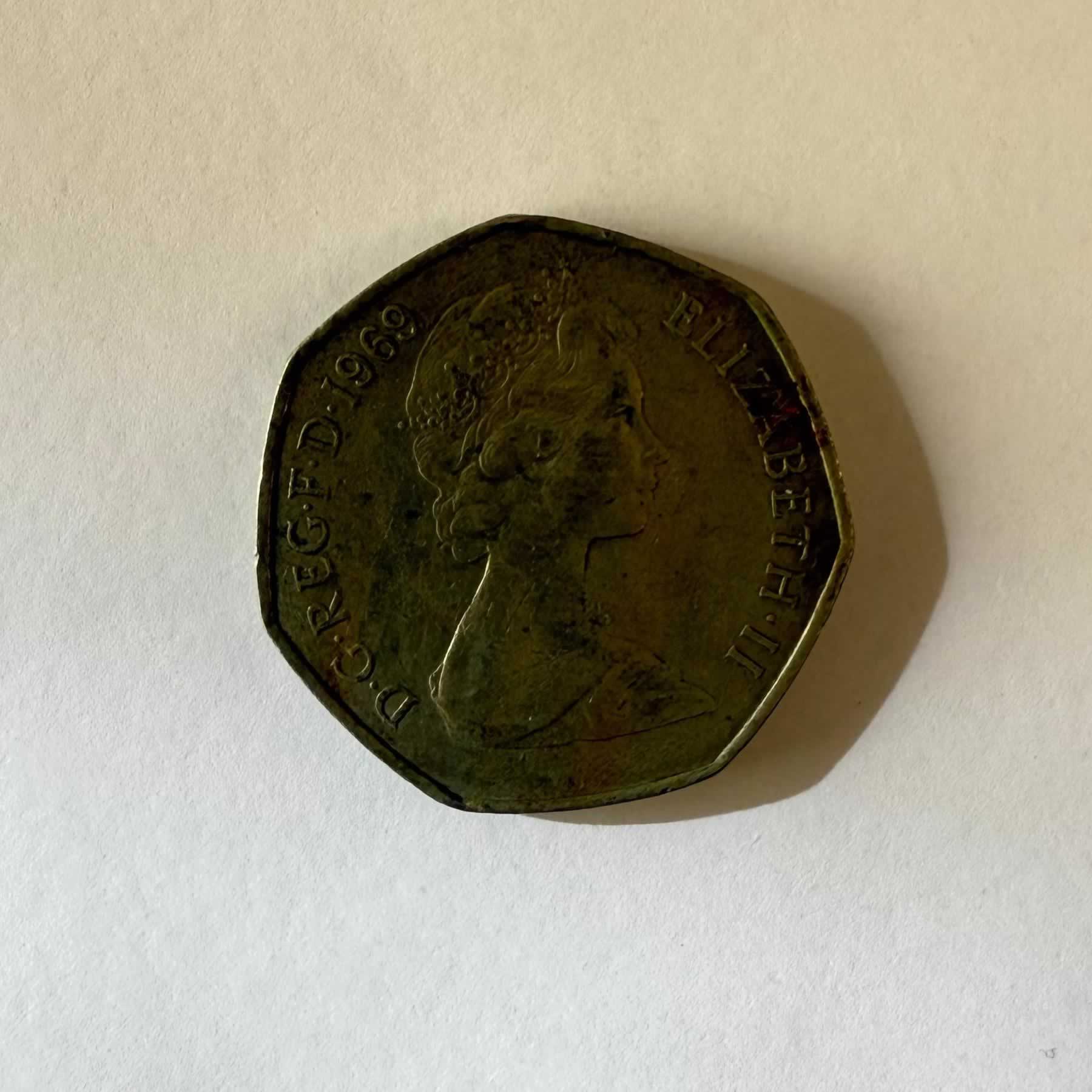 Reverso de 50 New Pence, 1969