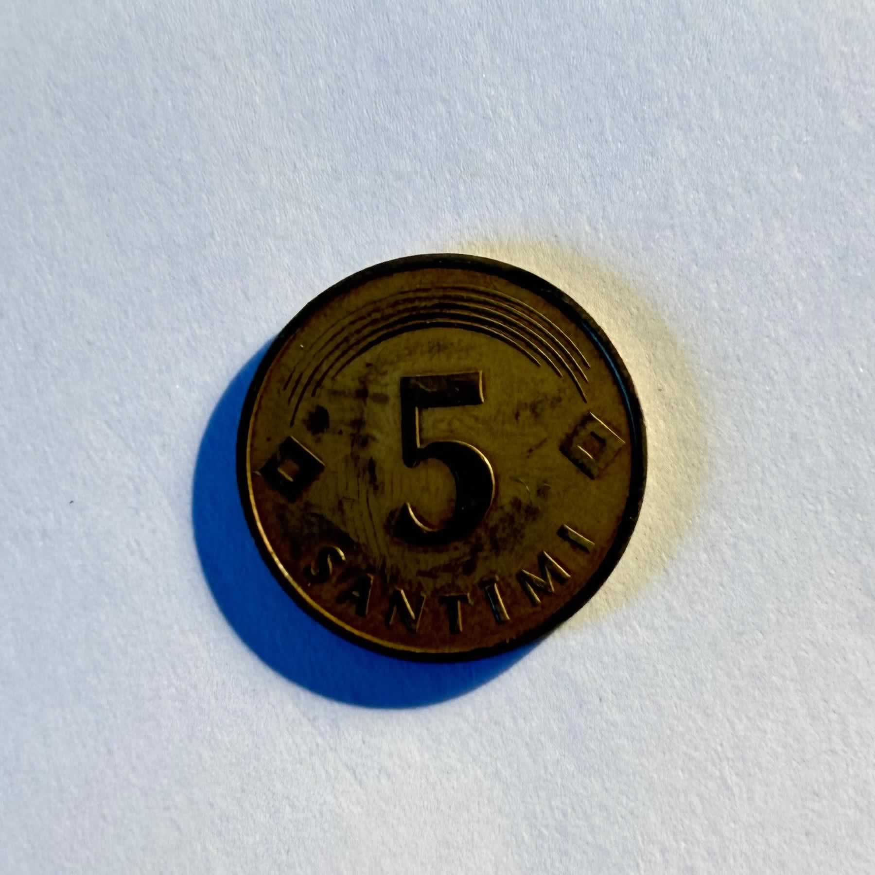 Anverso de 5 Santimi, 1992