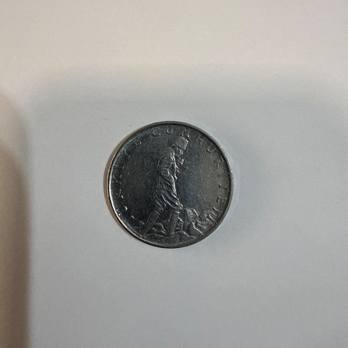 Reverso de 2 1/2 Lira, 1977