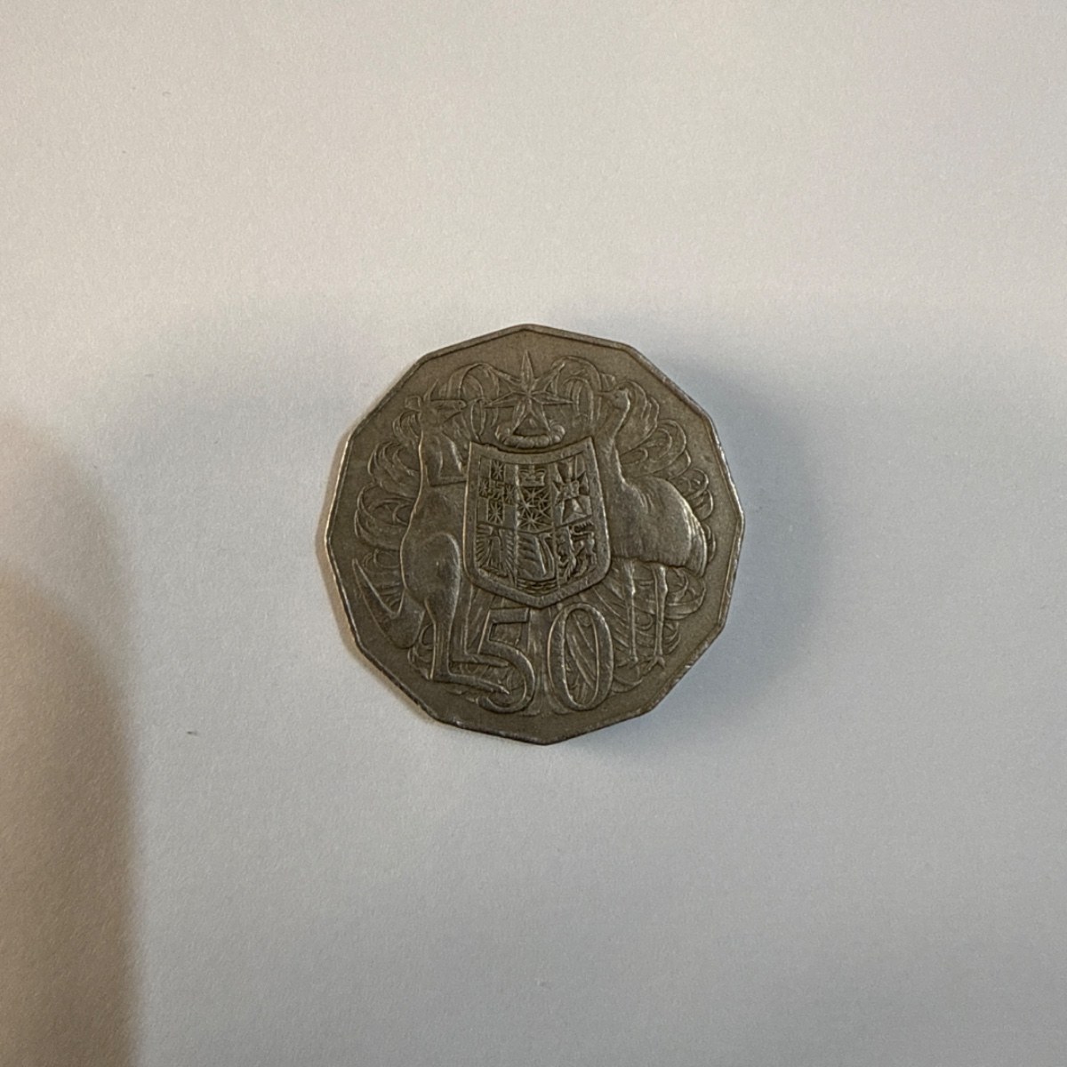 Anverso de 50 Centavos, 1975