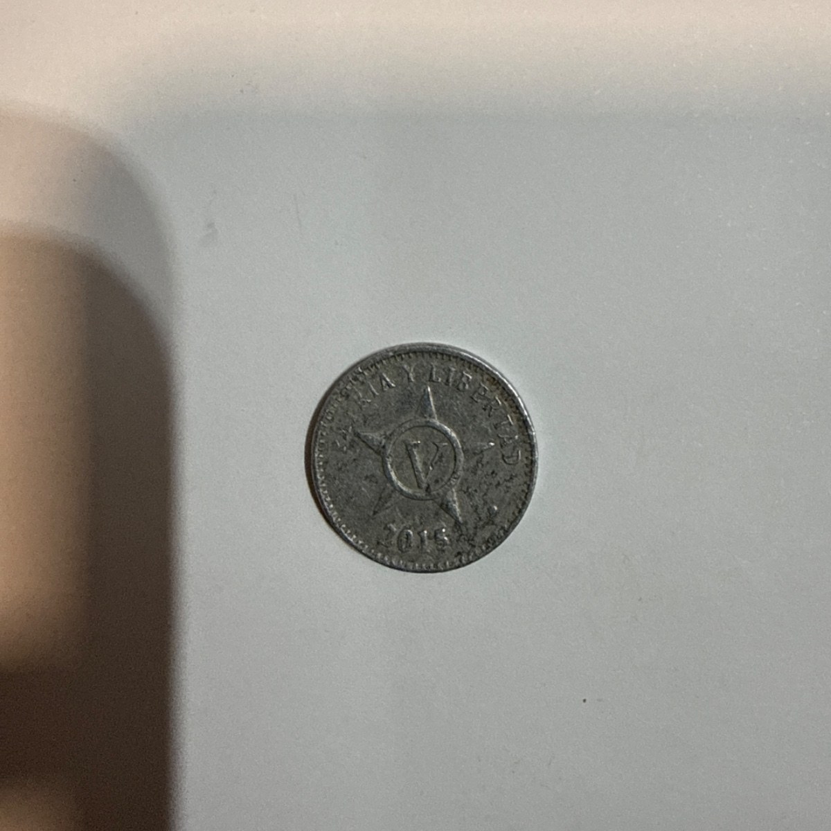 Reverso de 5 Centavos, 2015