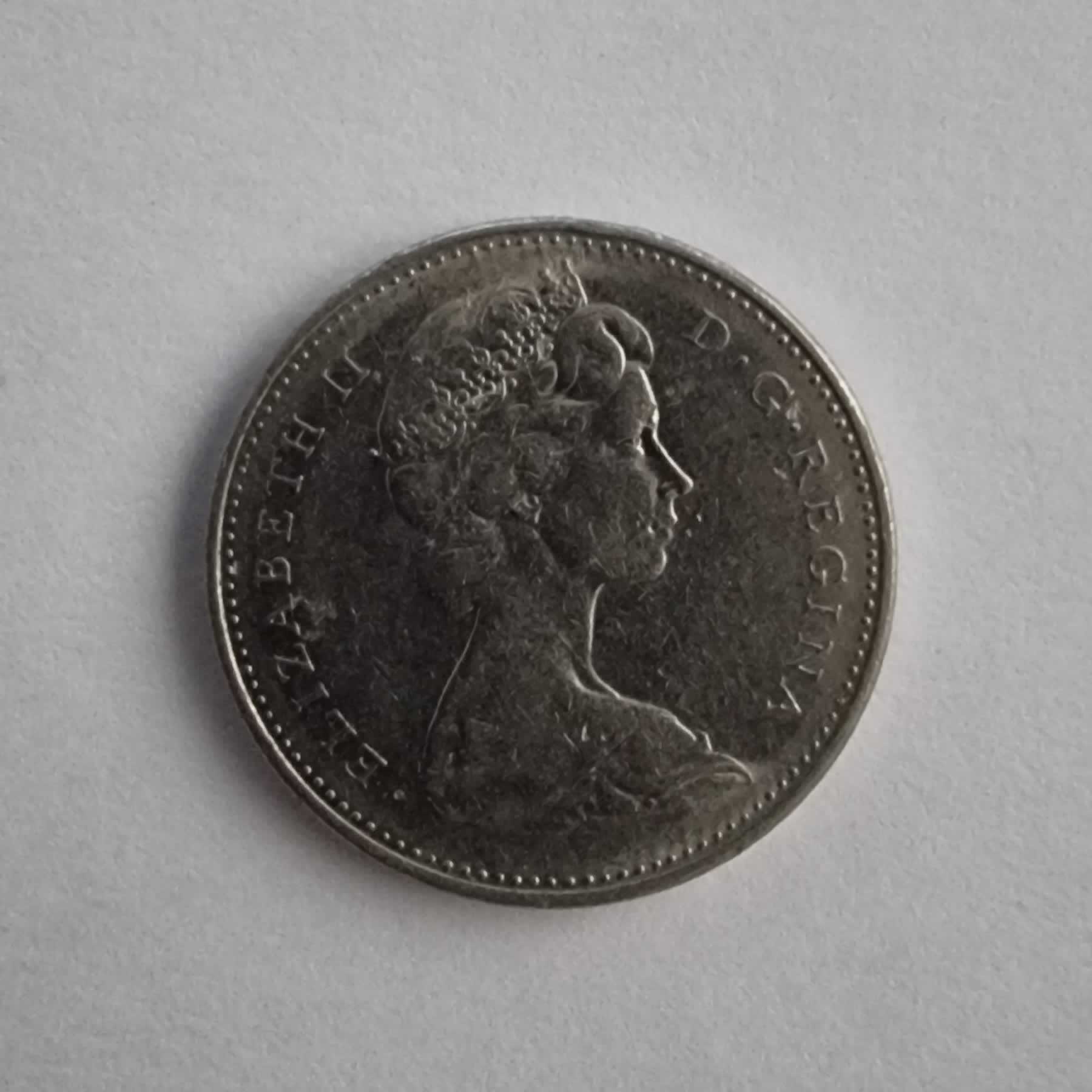 Anverso de 5 Cents, 1977