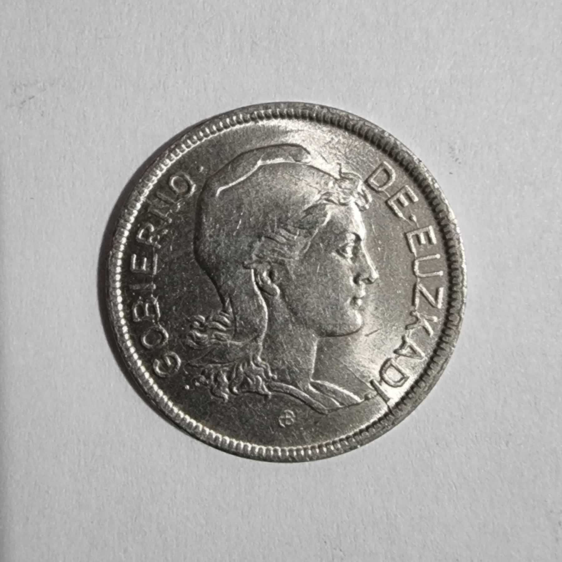 Anverso de 2 Pesetas, 1937
