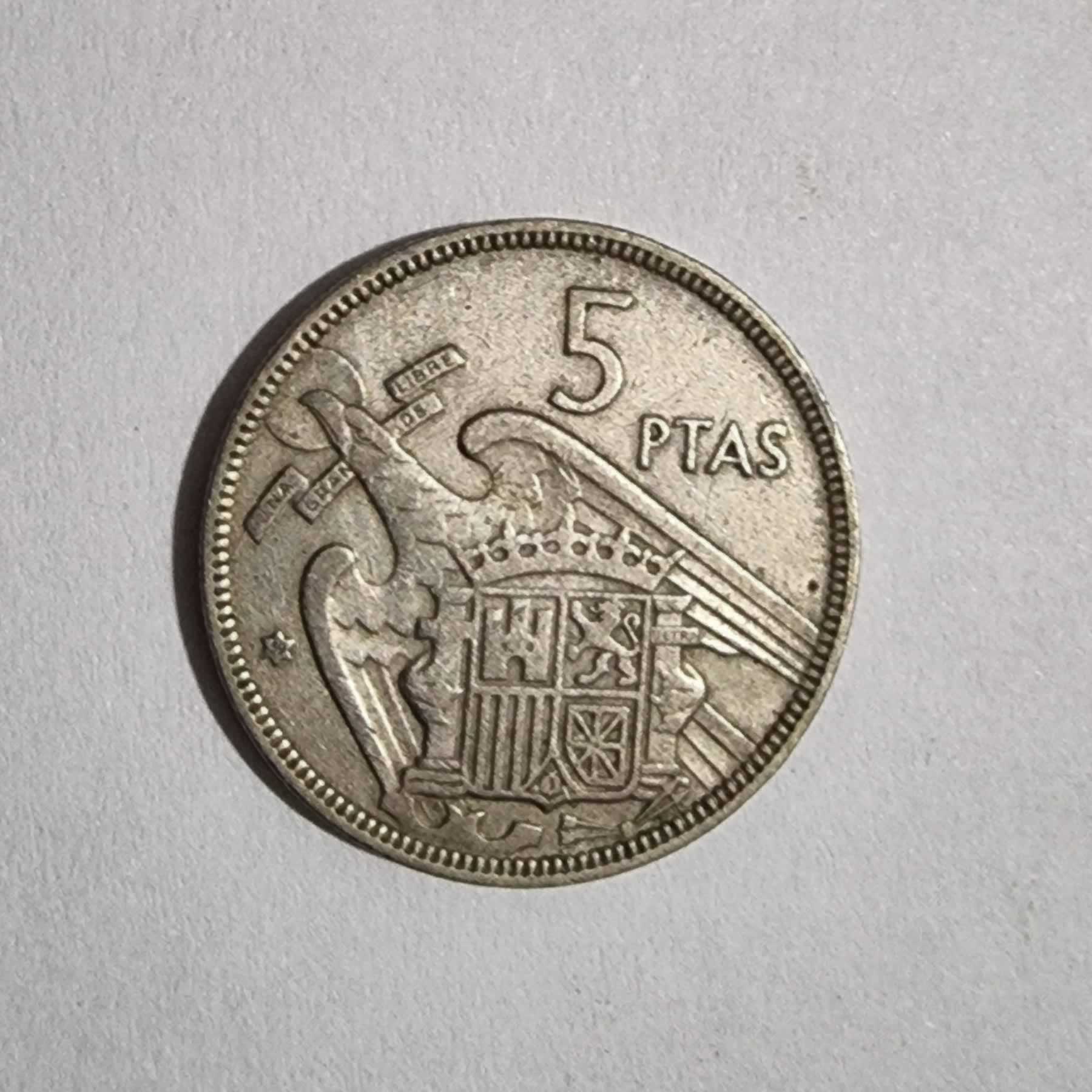 Reverso de 5 Pesetas, 1957 (59)