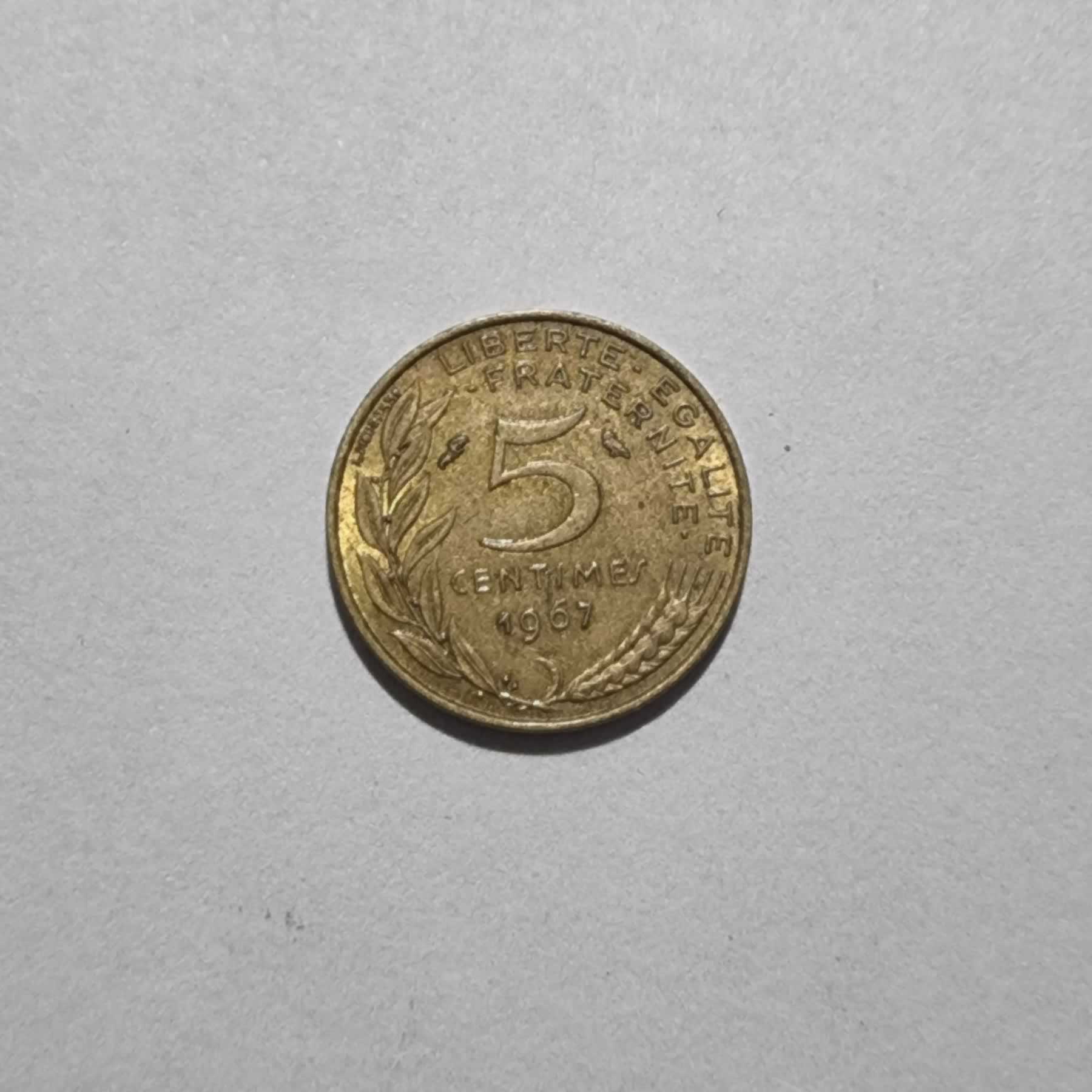 Reverso de 5 Centimes, 1967, Francia · 5ta República