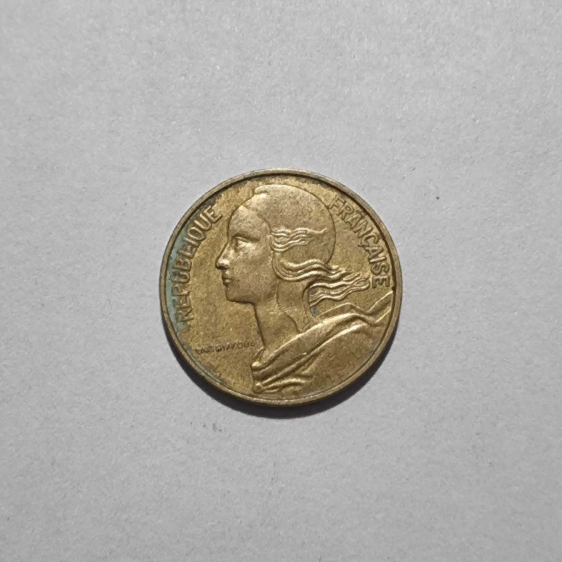 Anverso de 10 Centimes, 1963, Francia · 5ta República