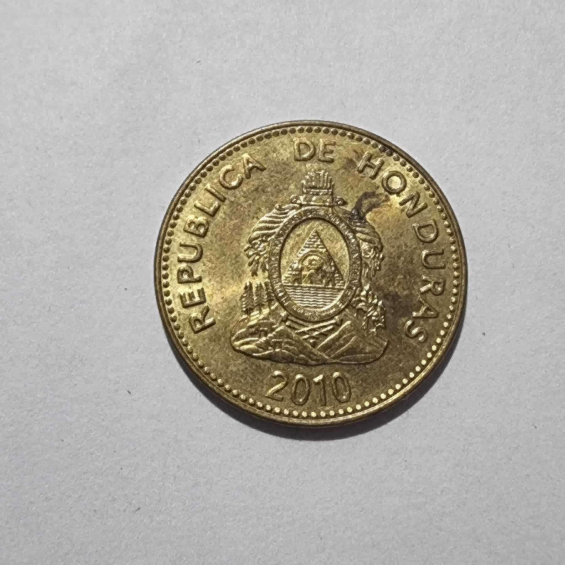 Anverso de 10 Centavos, 2010