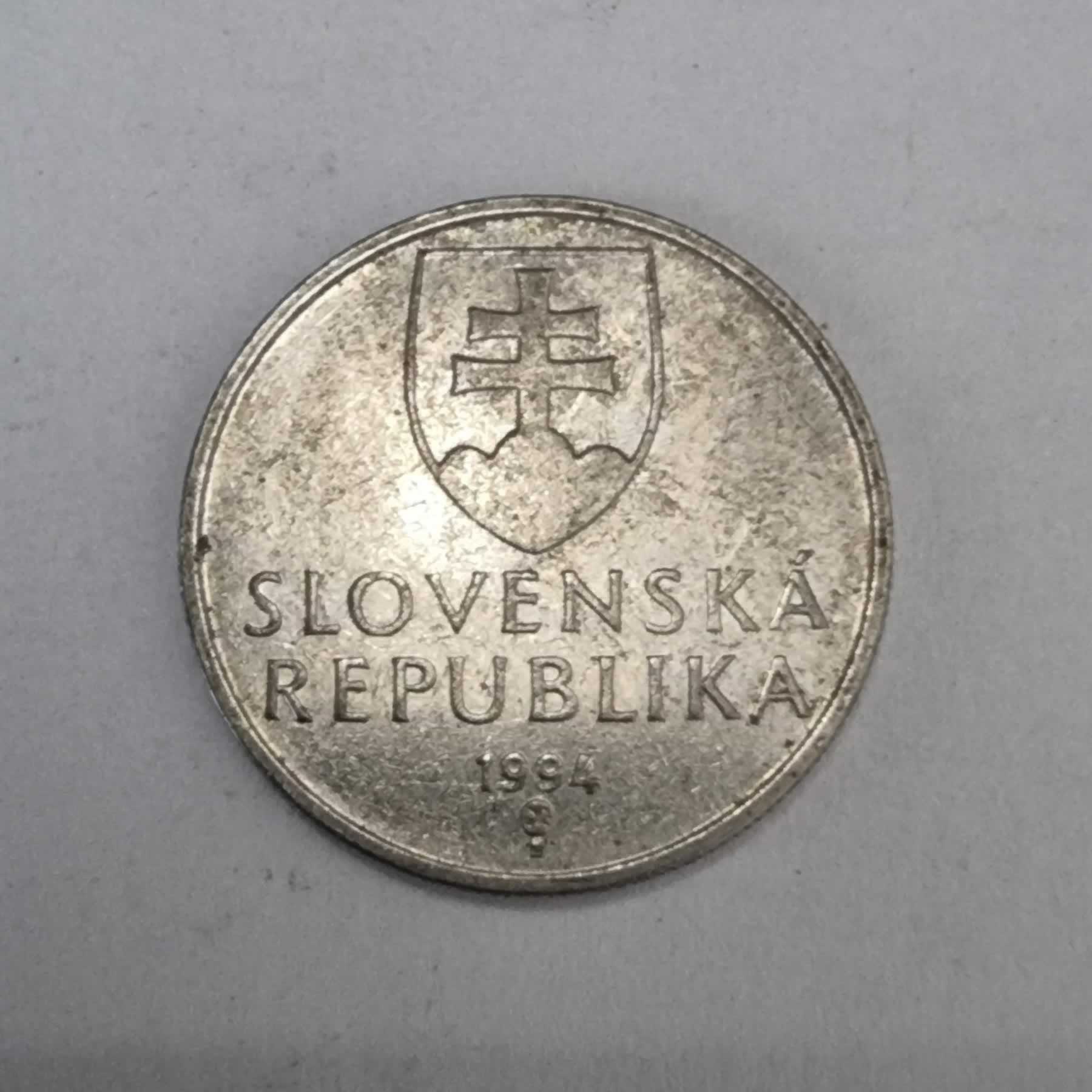 Anverso de 5 Koruna, 1994, Eslovaquia