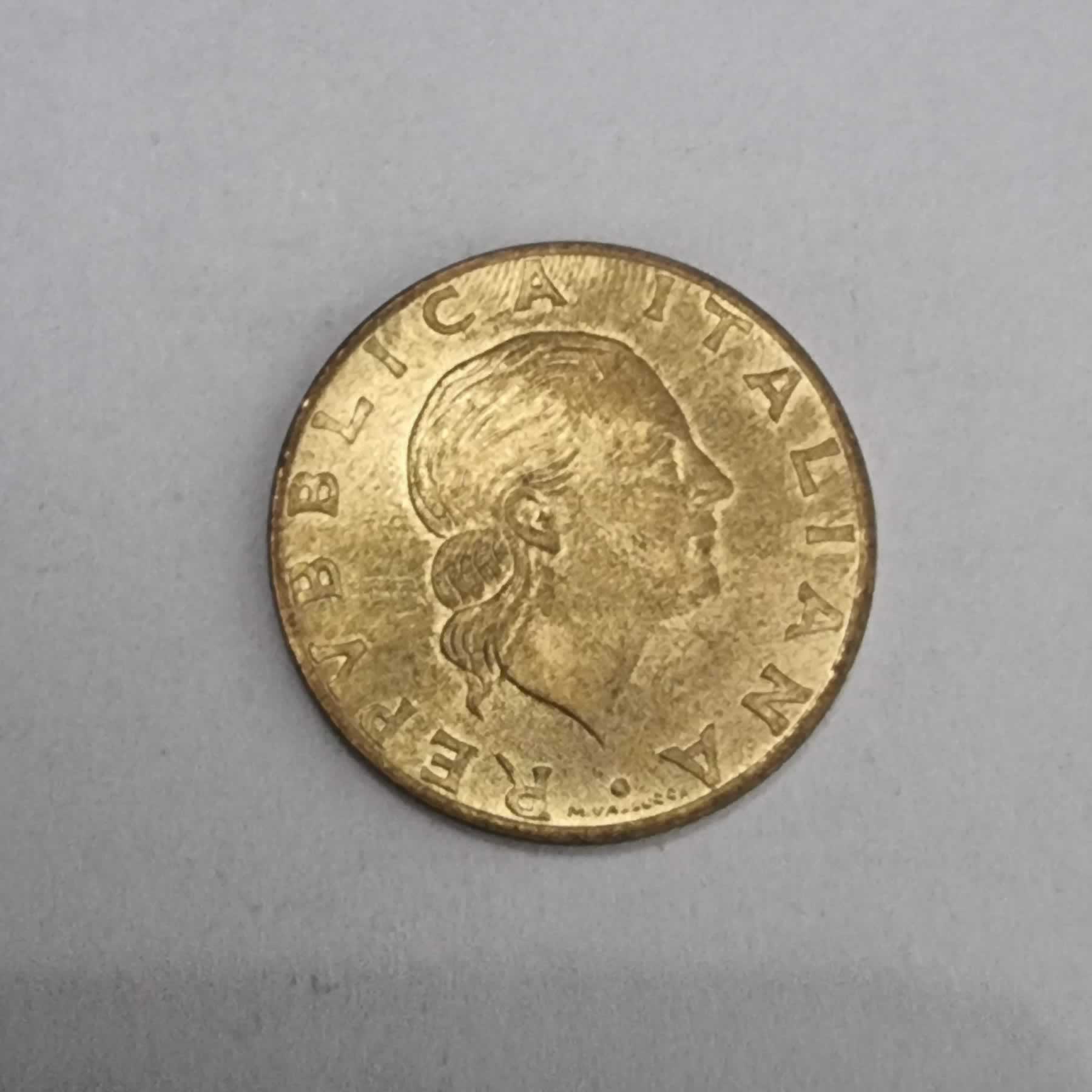 Anverso de 200 Lire, 1993 R, Italia · República