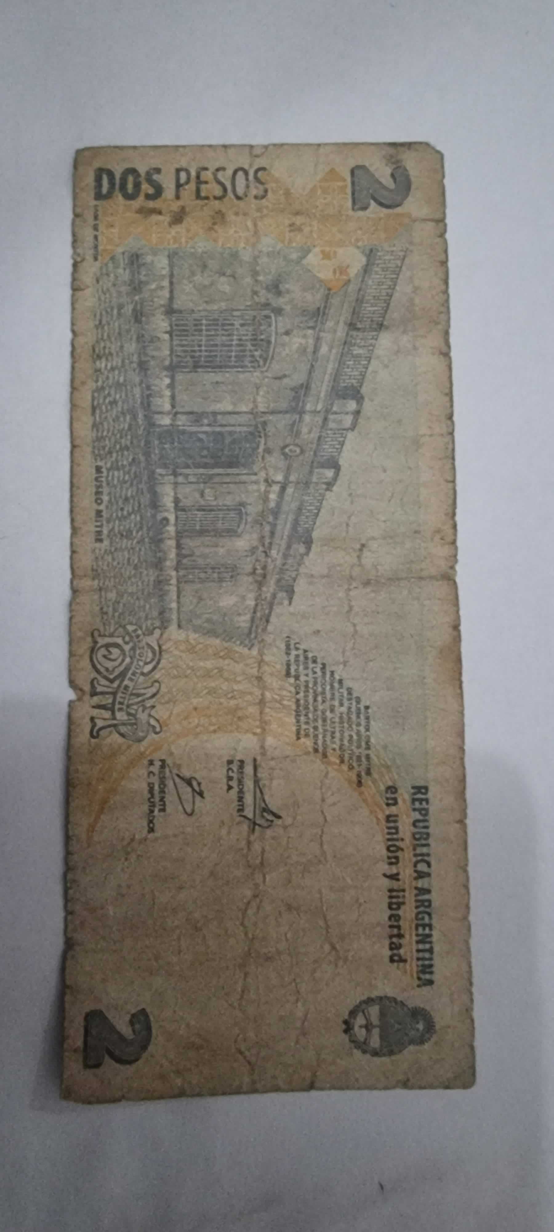 Reverso de 2 Pesos, 2011, Argentina