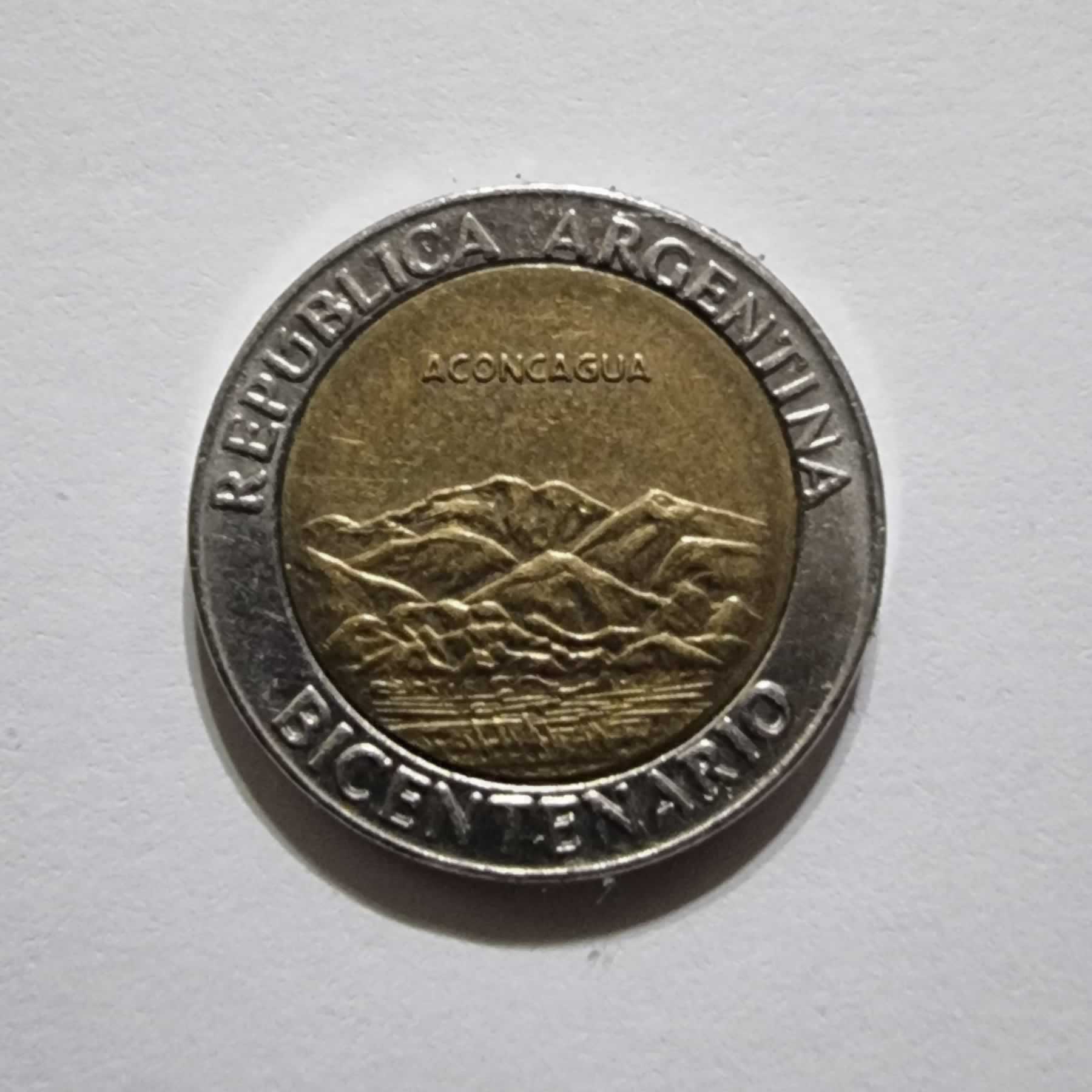 Anverso de 1 Peso, 2010