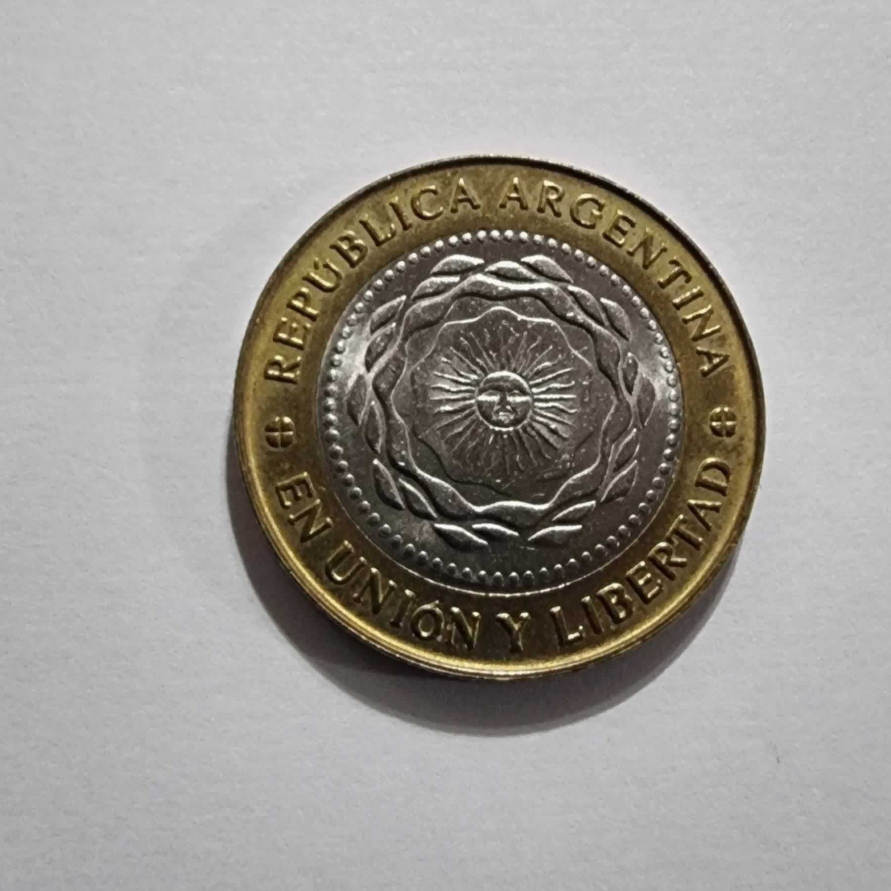 Anverso de 2 Pesos, 2015