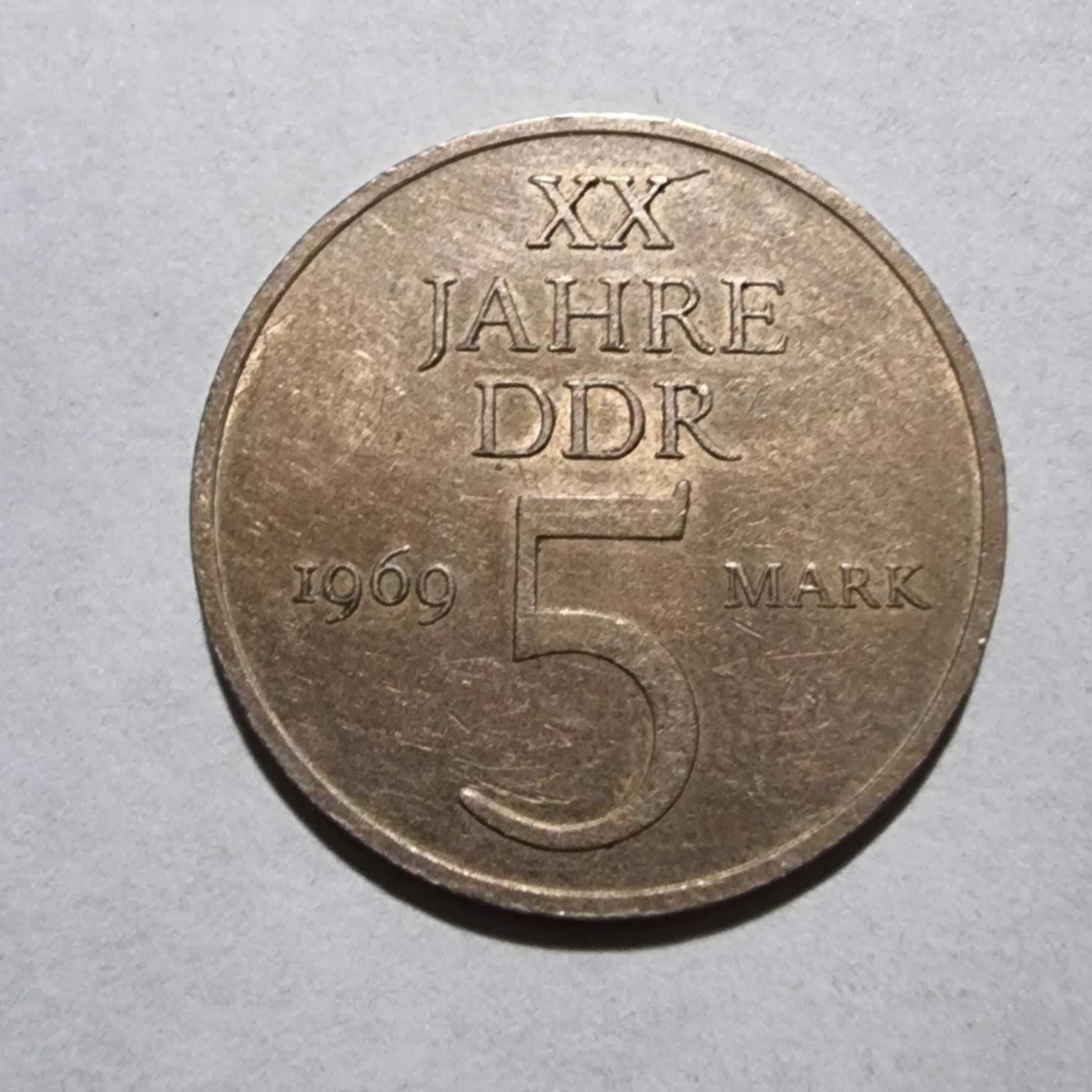 Reverso de 5 Mark, 1969