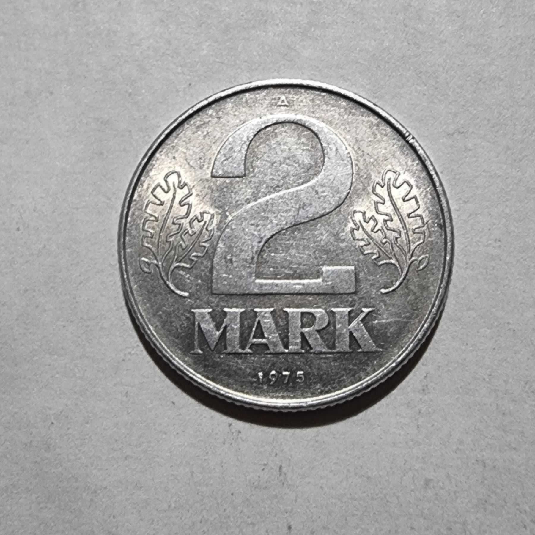 Reverso de 2 Mark, 1975 A