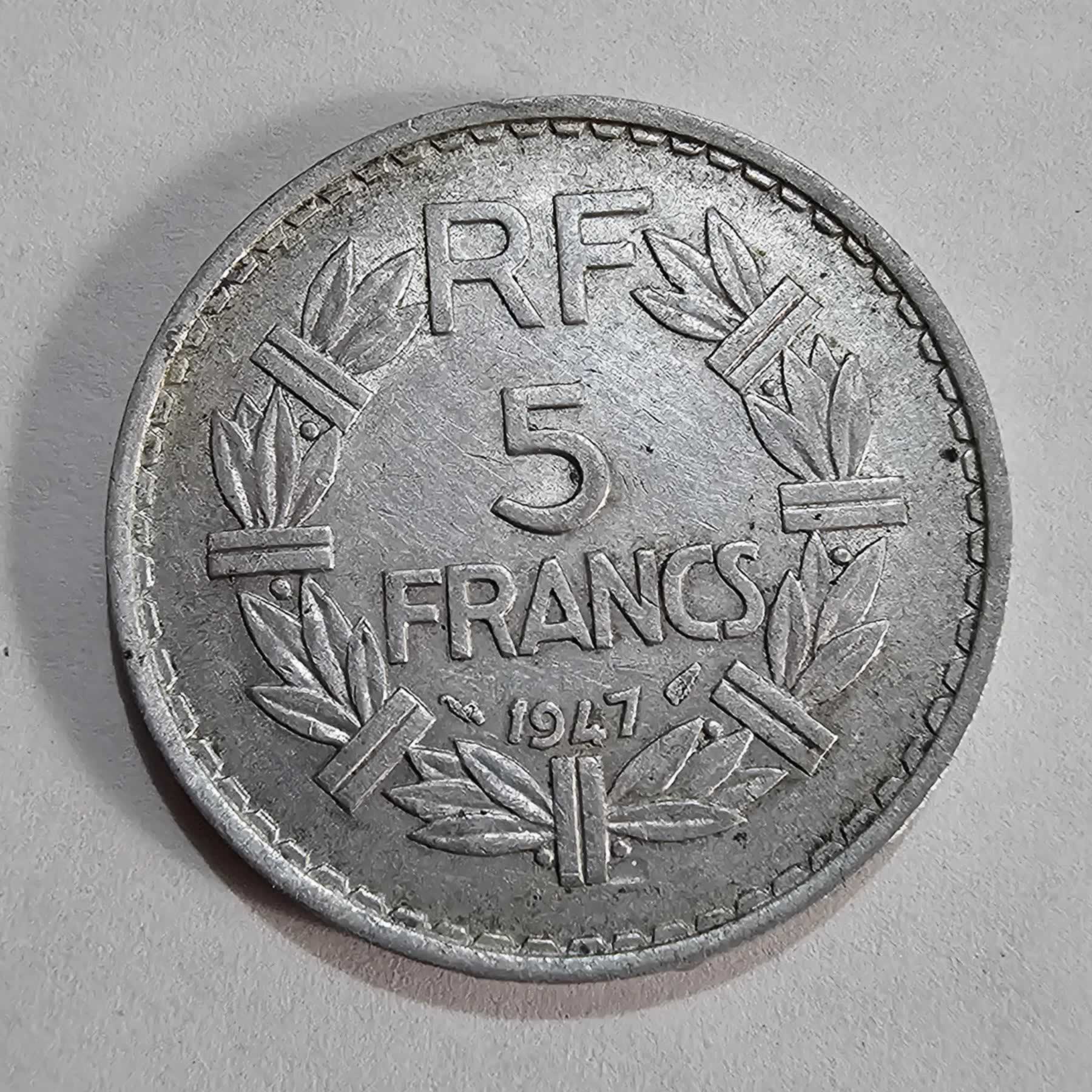 Reverso de 5 Francos, 1947