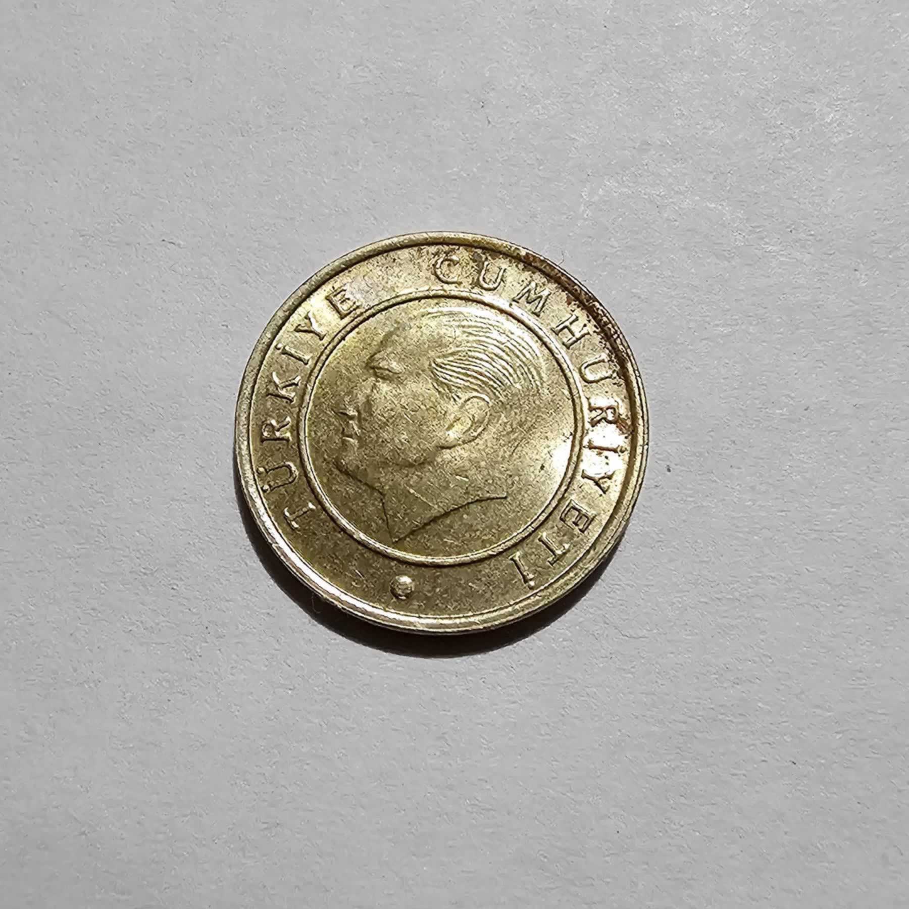 Anverso de 5 Kurus, 2016, Turquía