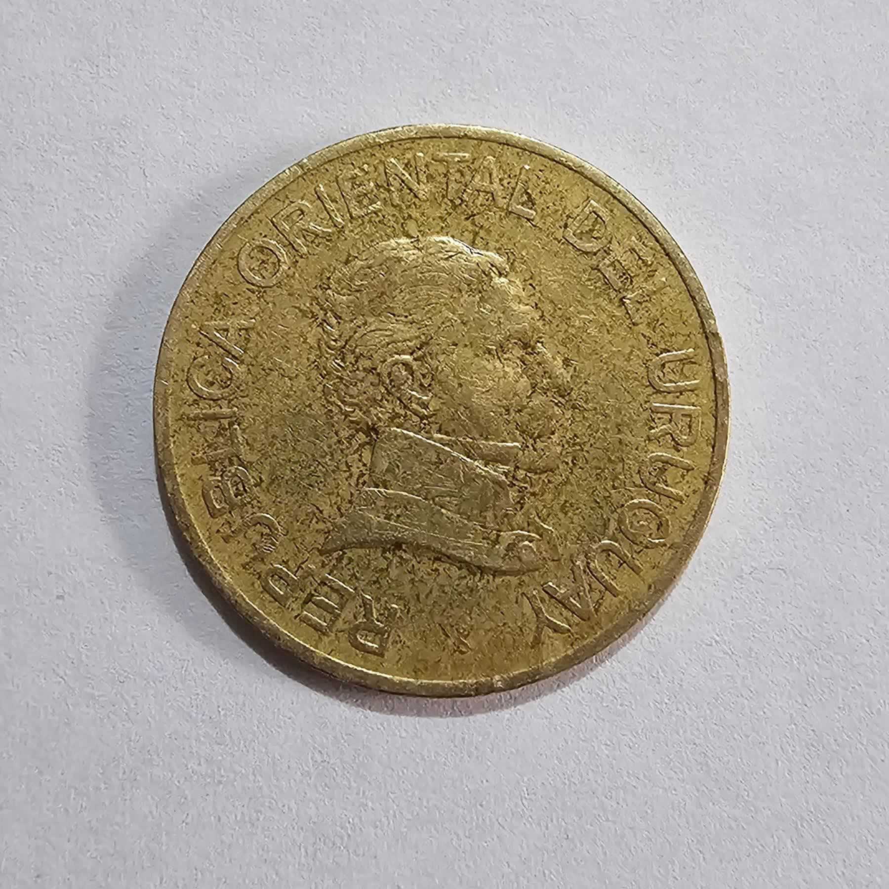 Anverso de 5 Pesos, 2005 So