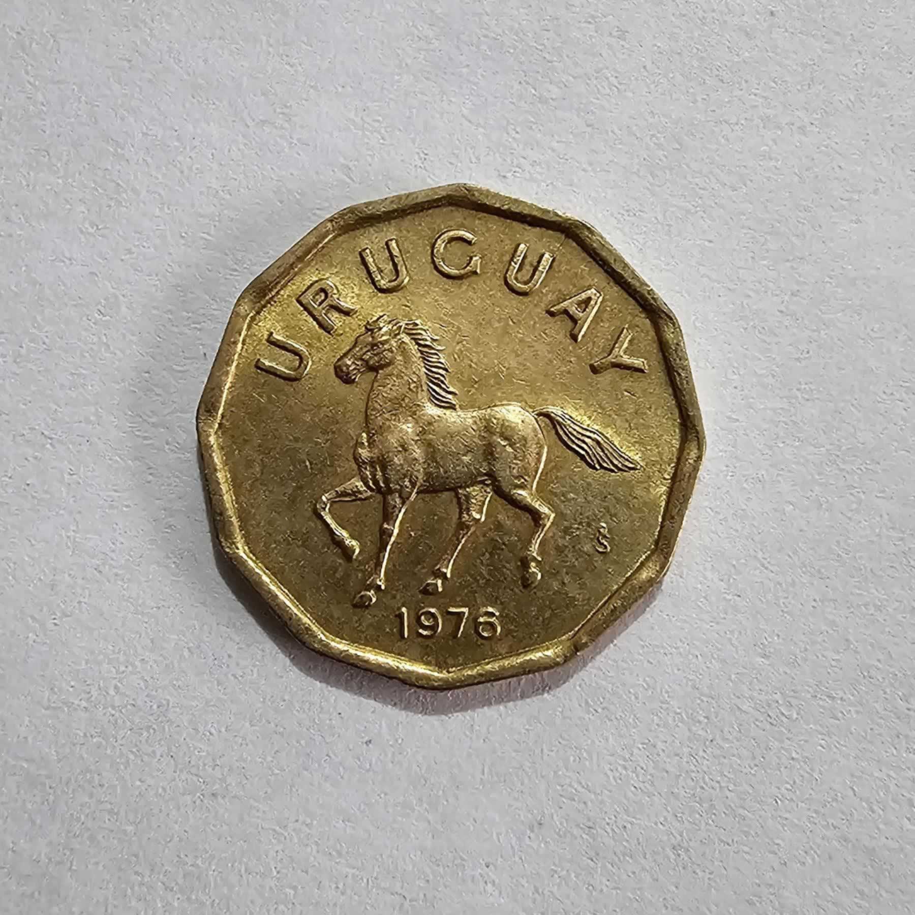 Anverso de 10 Centesimos, 1976