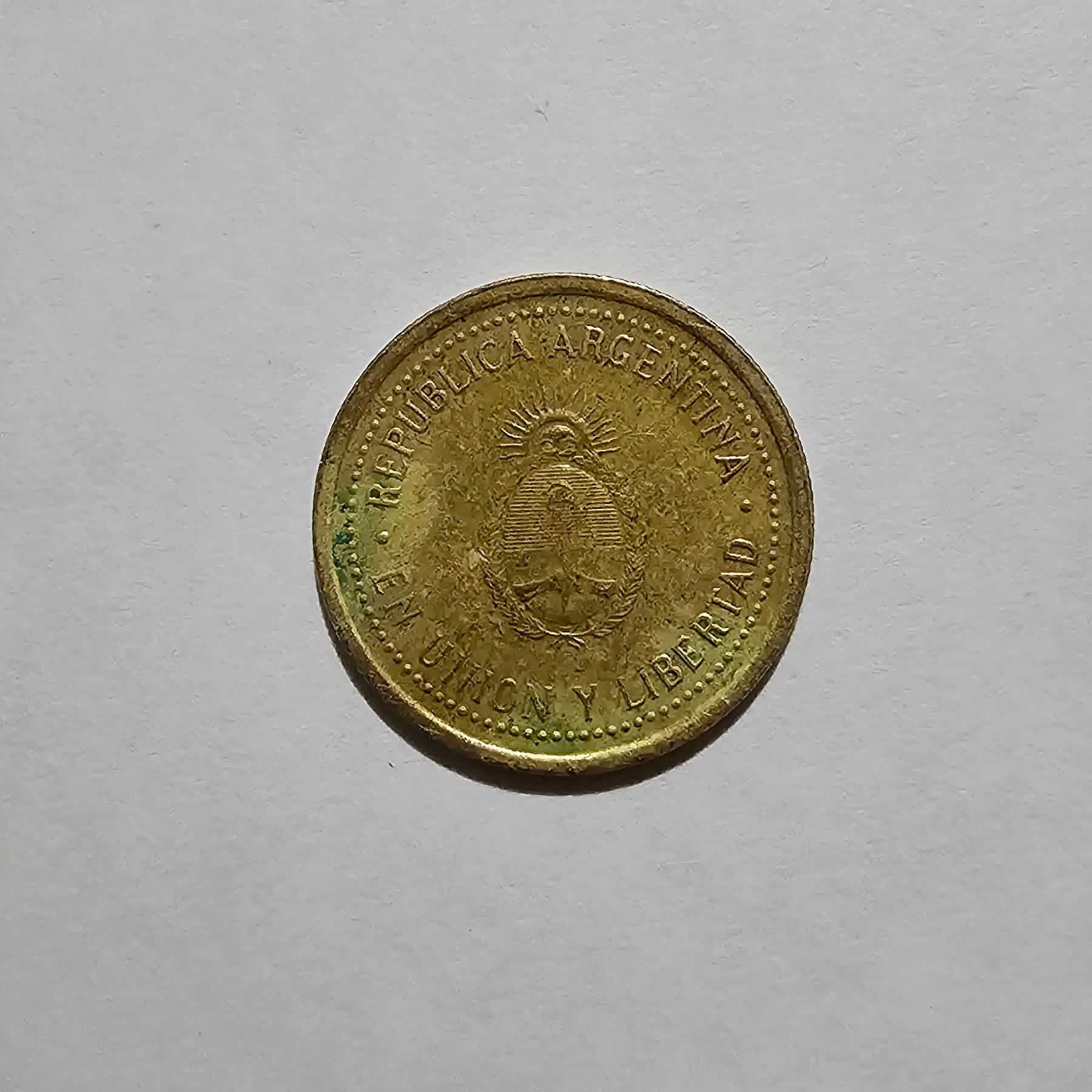 Anverso de 10 Centavos, 2006