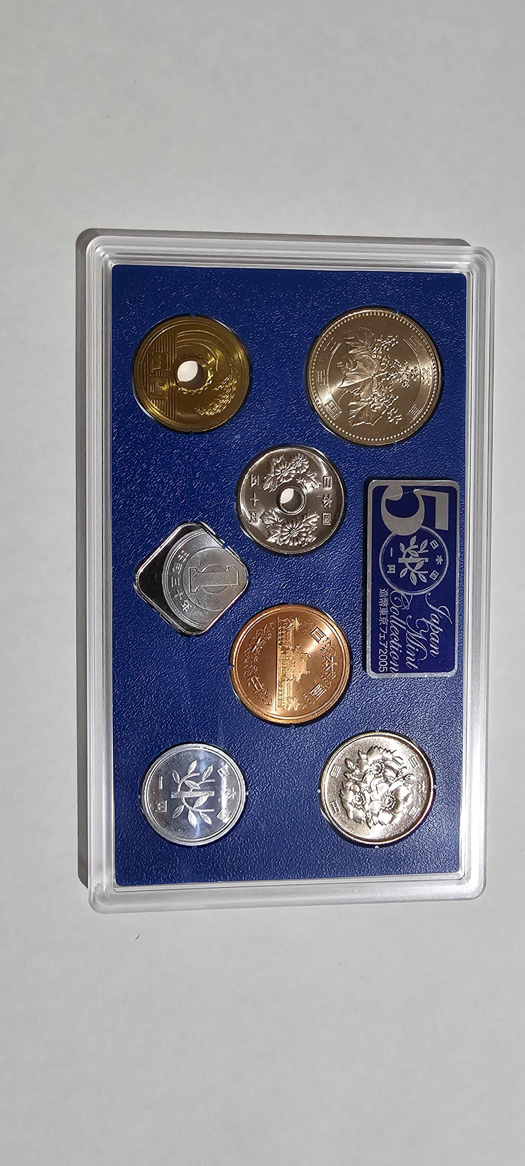 Anverso de 500 Yen / 100 Yen / 50 Yen / 10 Yen / 5 Yen / 1 Yen, 2005