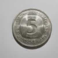 Reverso de 5 Marks, 1975 D