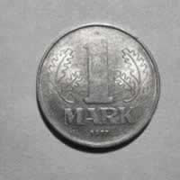 Reverso de 1 Mark, 1977