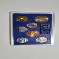 Anverso de 500 Yen / 100 Yen / 50 Yen / 10 Yen / 5 Yen / 1 Yen, 2005