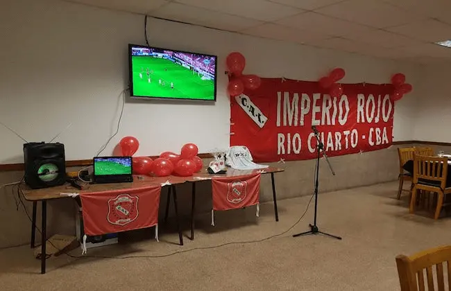 Brithers at the Peña Imperio Rojo