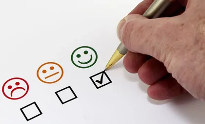 Pantalla del recopilador de opiniones de clientes